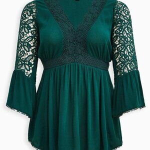 Torrid Babydoll Crinkle Gauze Lace Detail Top Size 2